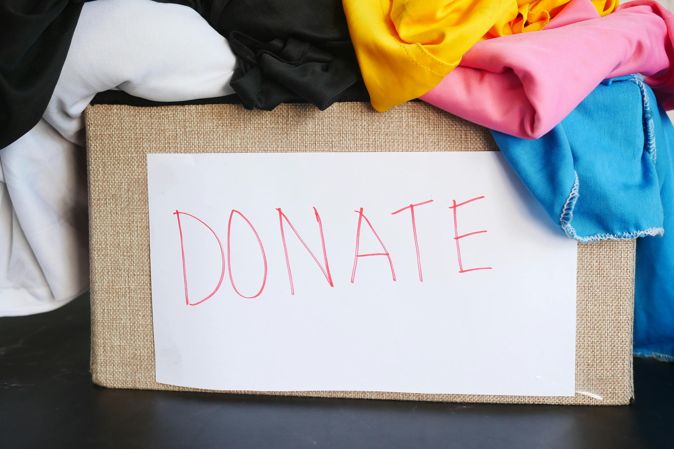 How Do Donor Advised Funds Work? A Plain-English Guide